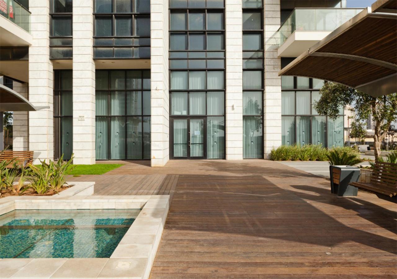 O&O Group- Special Apartment Sea View Luxury Tower Bat Yam Exterior photo