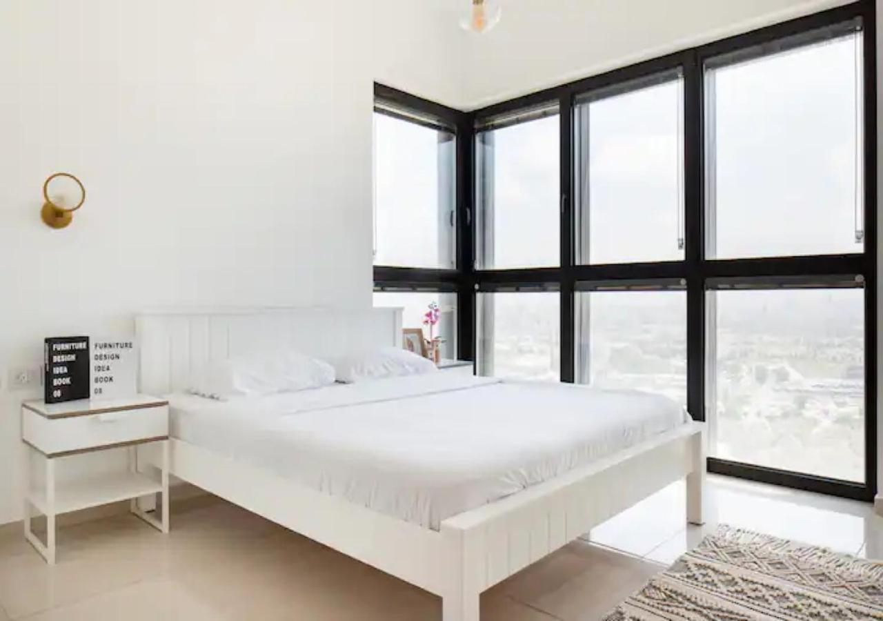O&O Group- Special Apartment Sea View Luxury Tower Bat Yam Exterior photo