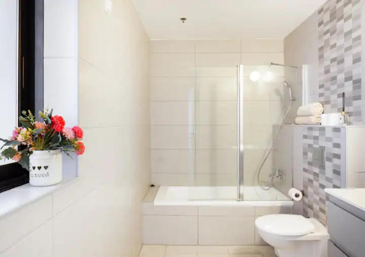 O&O Group- Special Apartment Sea View Luxury Tower Bat Yam Exterior photo